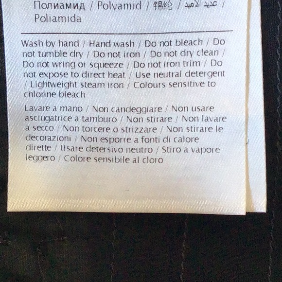 Red Valentino size 8 Navy White sequined blouse. - Picture 7 of 11